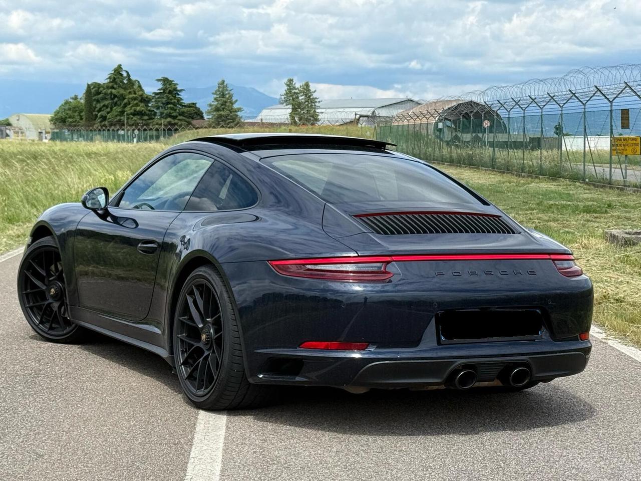 Porsche 991 3.0 Carrera 4 GTS Coupé