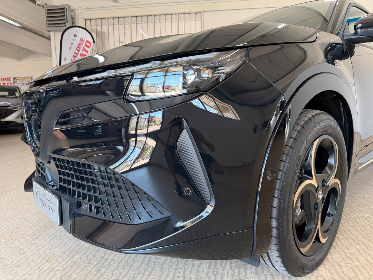 Alfa Romeo Junior 1.2 145 CV Hybrid eDCT6 Q4 Intensa Km 800 Nero Tortona 4X4