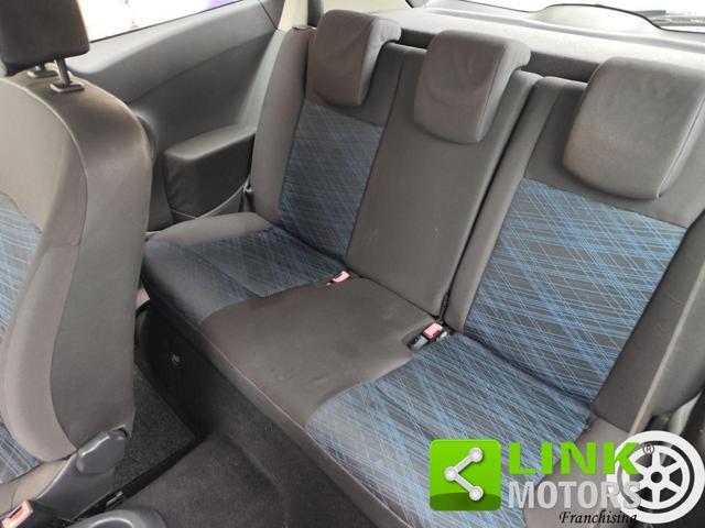 RENAULT Clio 1.2 16V 3 porte Le Iene NEOPATENTATI GAR. INCLUSA