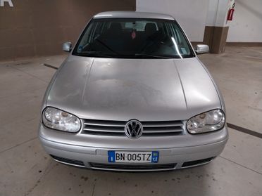 Volkswagen Golf 1.6 16V cat 5 porte Highline