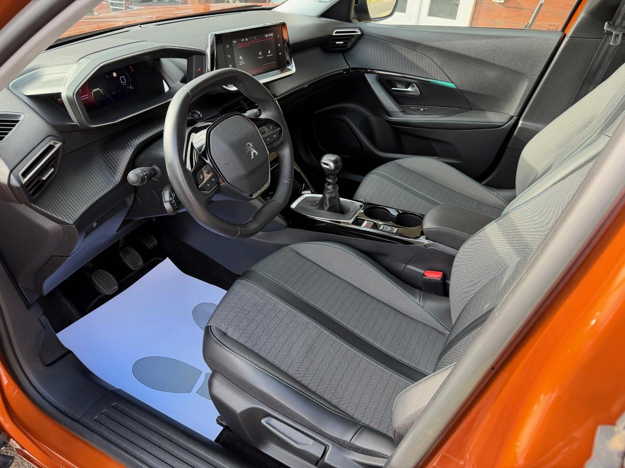 PEUGEOT 2008 1.2 Benz. Allure Pack GARANTITA