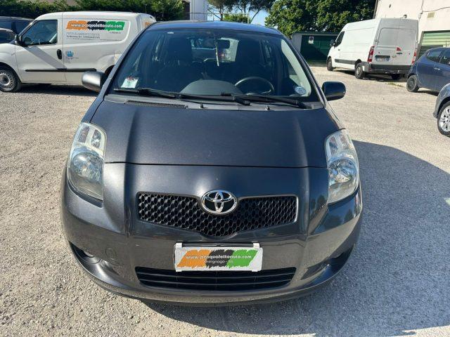 TOYOTA Yaris 1.3 5 porte Sol