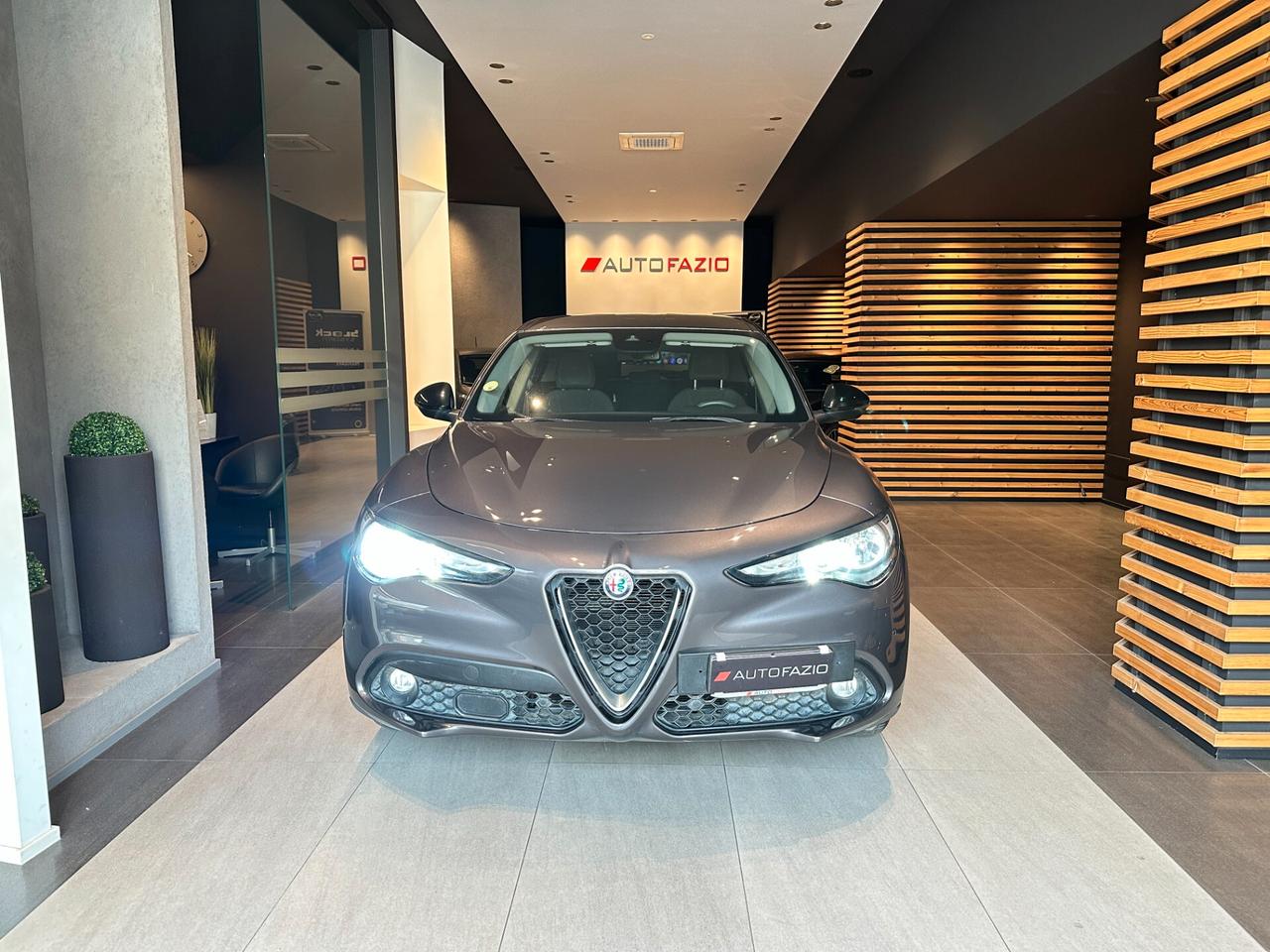 Alfa Romeo Stelvio 2.2 Turbodiesel 190 CV AT8 RWD Executive