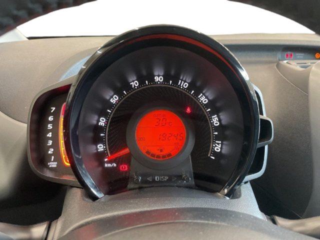 TOYOTA Aygo Connect 1.0 VVT-i 72 CV 5 porte x-play MMT