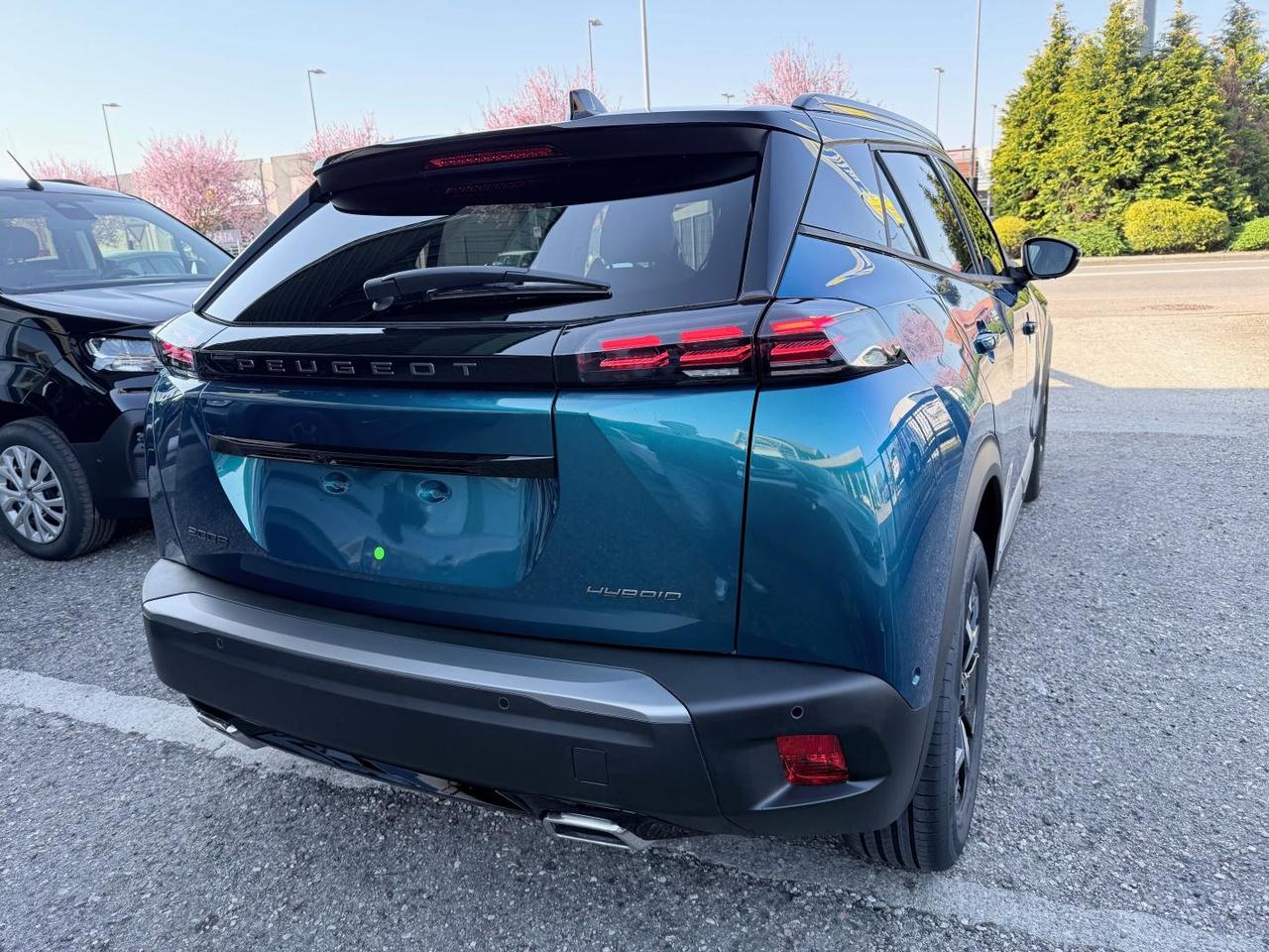 Peugeot 2008 2008 1.2 hybrid GT 145cv e-dcs6