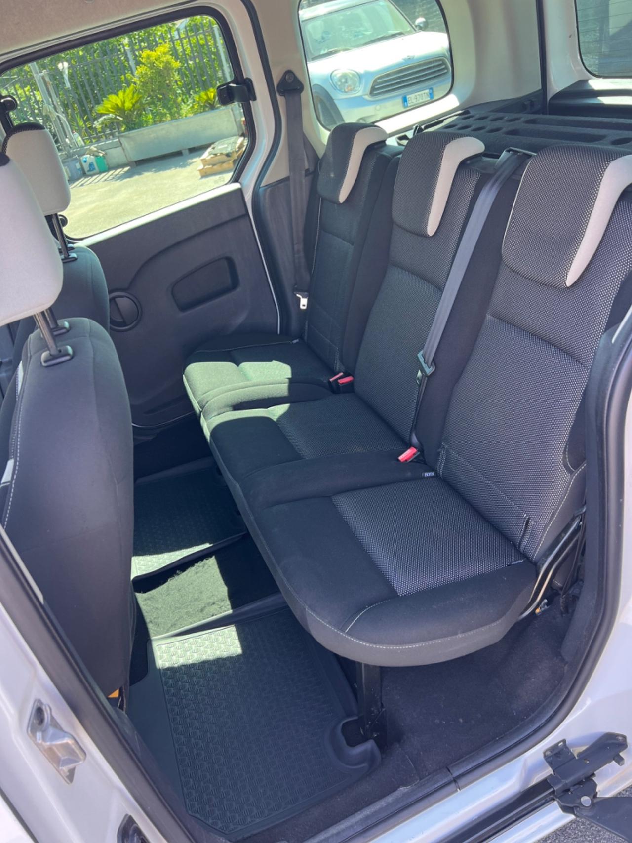 Renault Kangoo 1.5 dCi 90CV 5 porte Stop & Start Limited