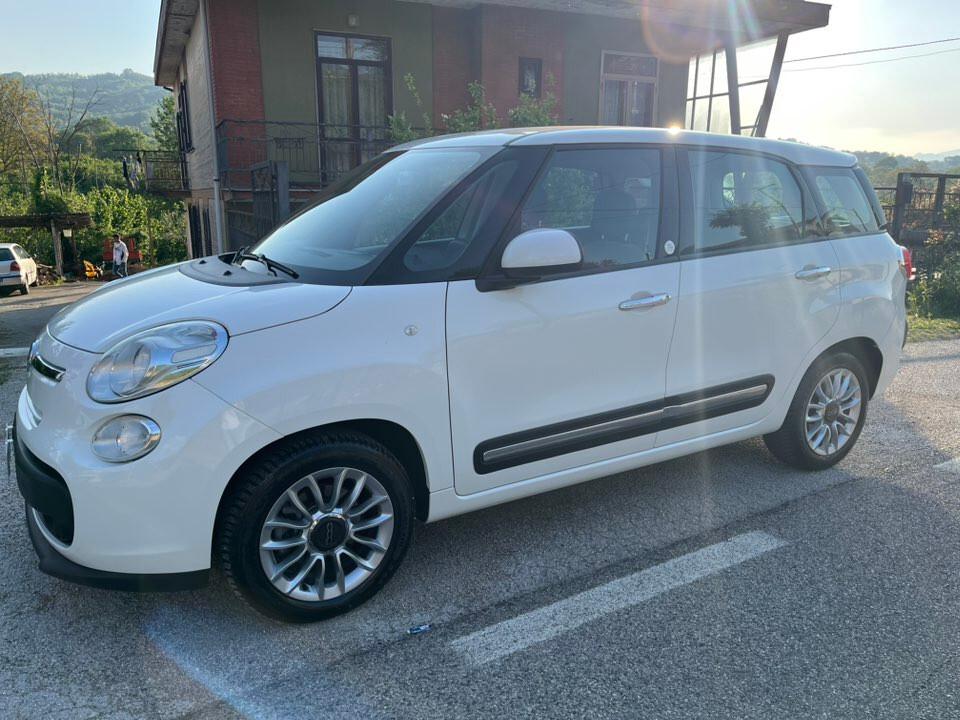 Fiat 500L Living 1.6 Multijet 105CV Lounge