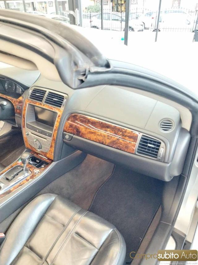 JAGUAR XK 4.2 V8 Convertibile