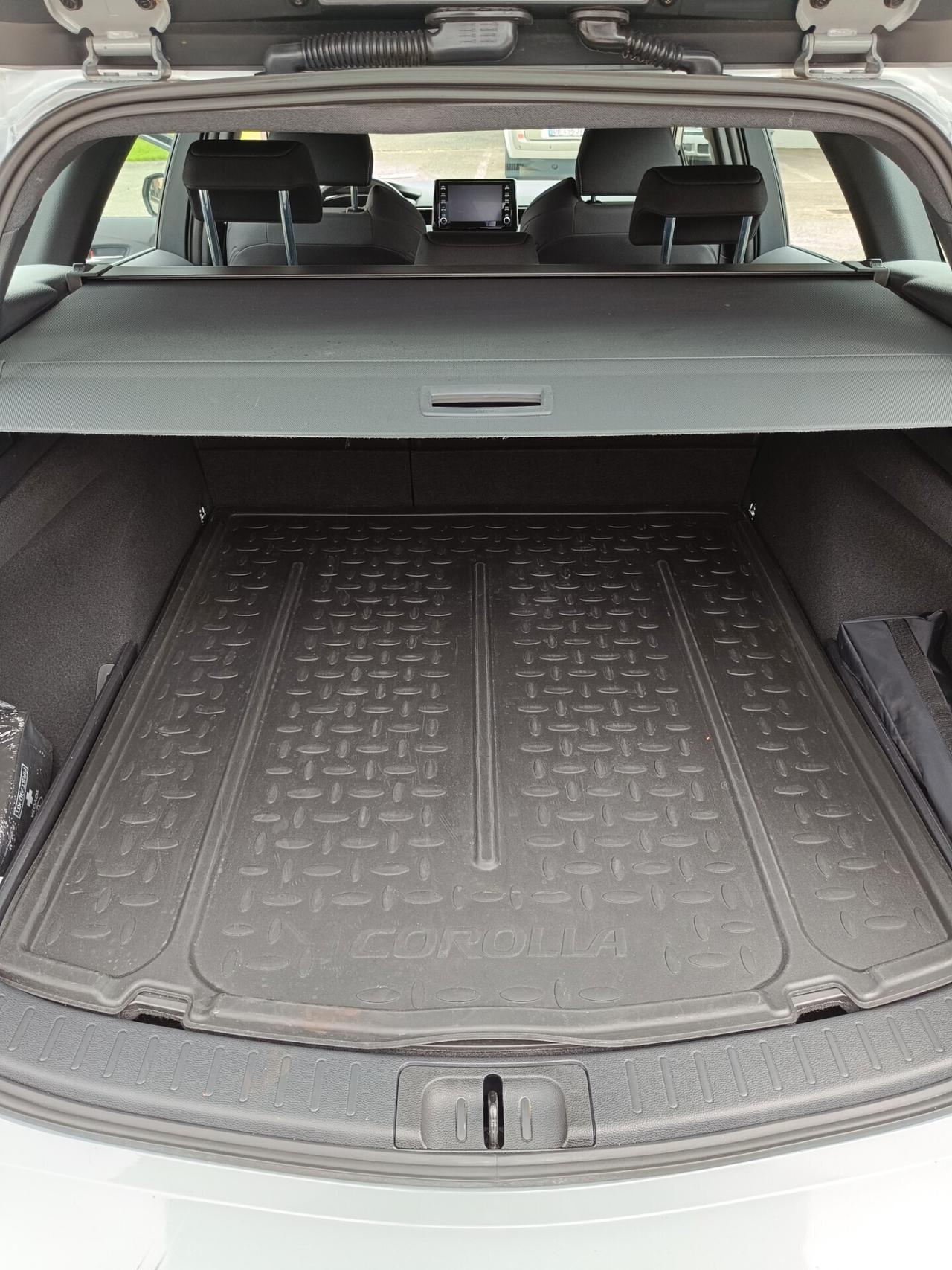 Toyota Corolla Touring Sports 1.8 Hybrid Business Tech