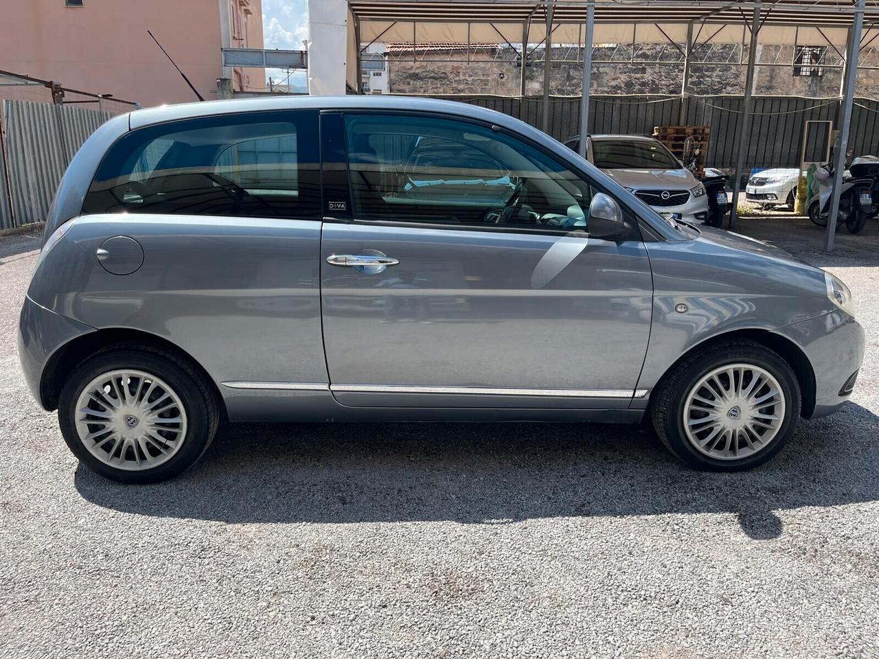Lancia Ypsilon 1.3 MJT EURO5 12 MESI DI GARANZIA