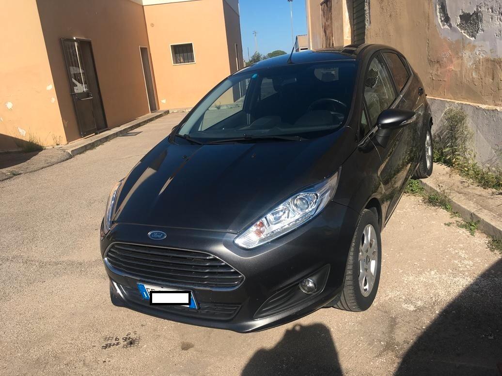 Ford Fiesta 1.4 5p. Bz.- GPL Titanium