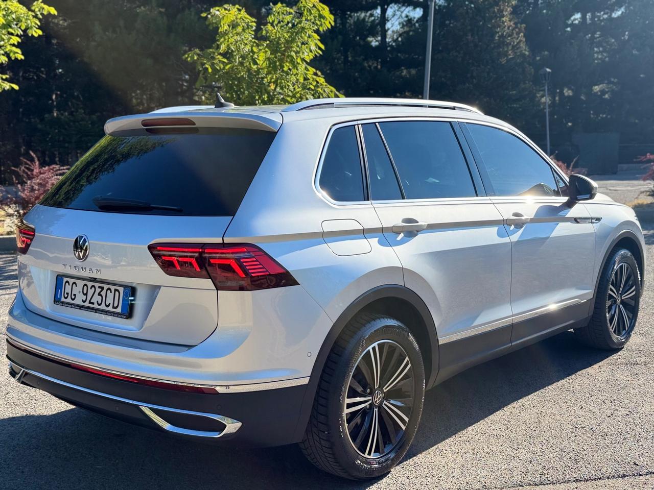 Volkswagen Tiguan 2.0 TDI 150 CV SCR DSG Elegance