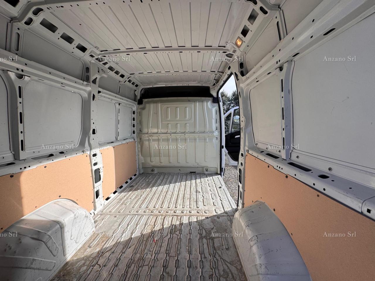 PEUGEOT Boxer 330 2.2 bluehdi 140cv S&S L2H2