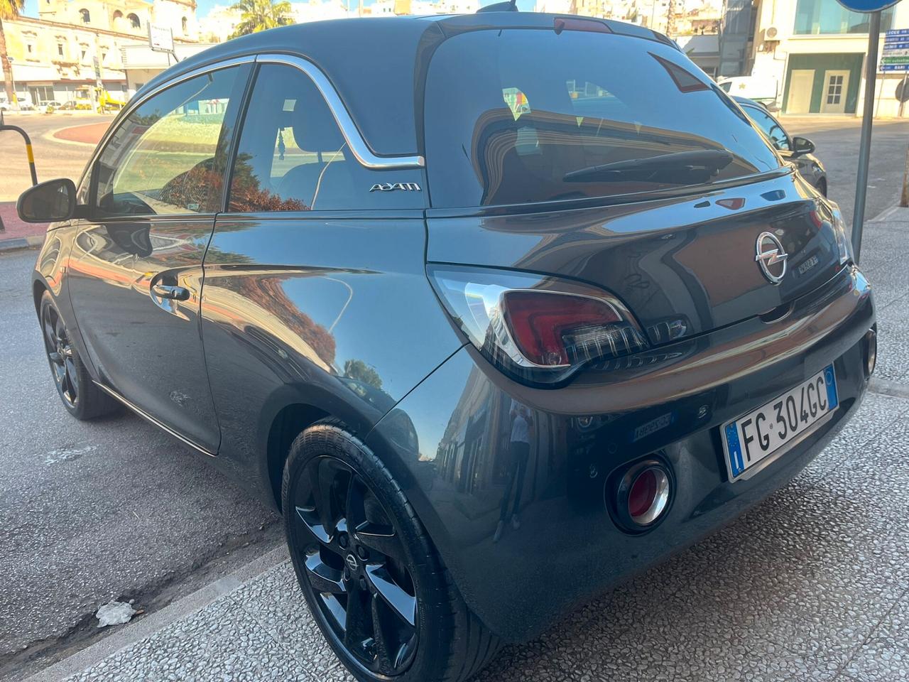 Opel Adam 1.4 87 CV GPL TETTO NERO