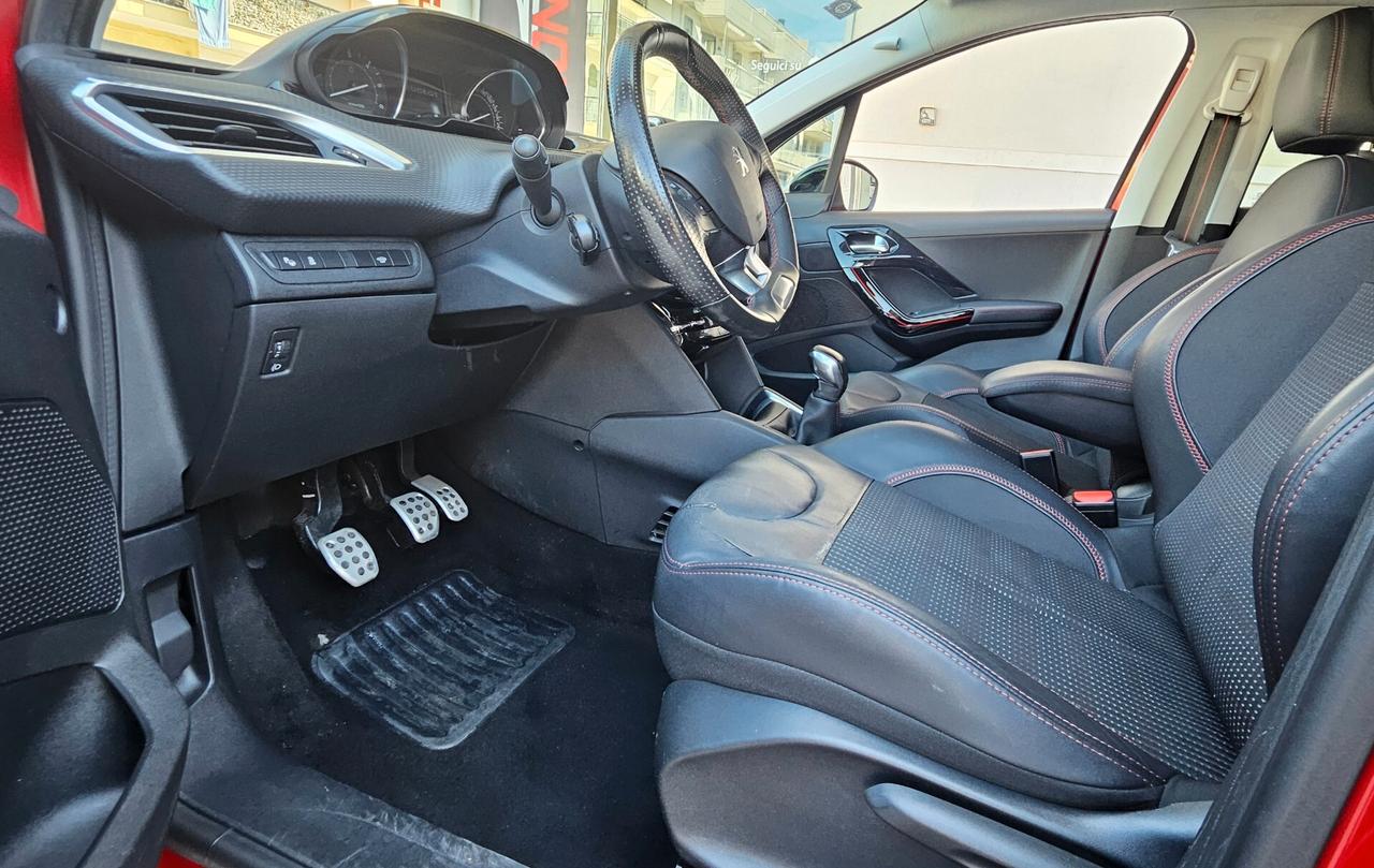 Peugeot 208 BlueHDi 100 5 porte GT Line