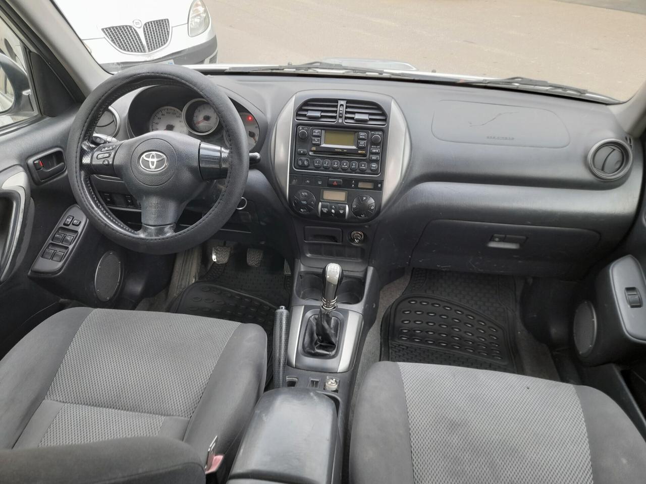 RAV 4 TURBO DIESEL - GANCIO TRAINO