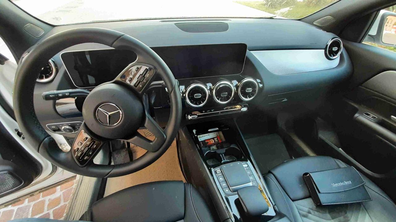 Mercedes-benz GLA 180 GLA 180 d Automatic Business (Parzialmente allagata)