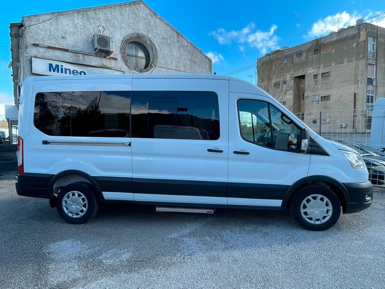 FORD TRANSIT KOMBI 9 POSTI TRASPORTO DISABILI 2021