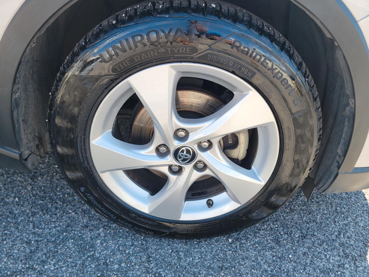 Toyota C-HR 1.8 Hybrid E-CVT Business
