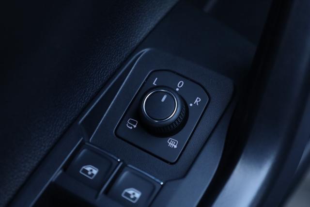 VOLKSWAGEN Taigo 1.0 TSI R-Line