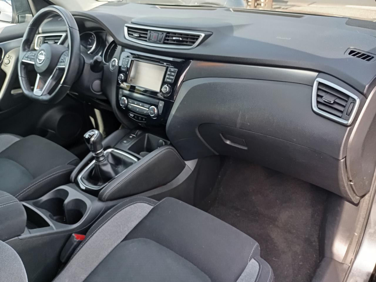 Nissan Qashqai 1.2 DIG-T N-Connecta