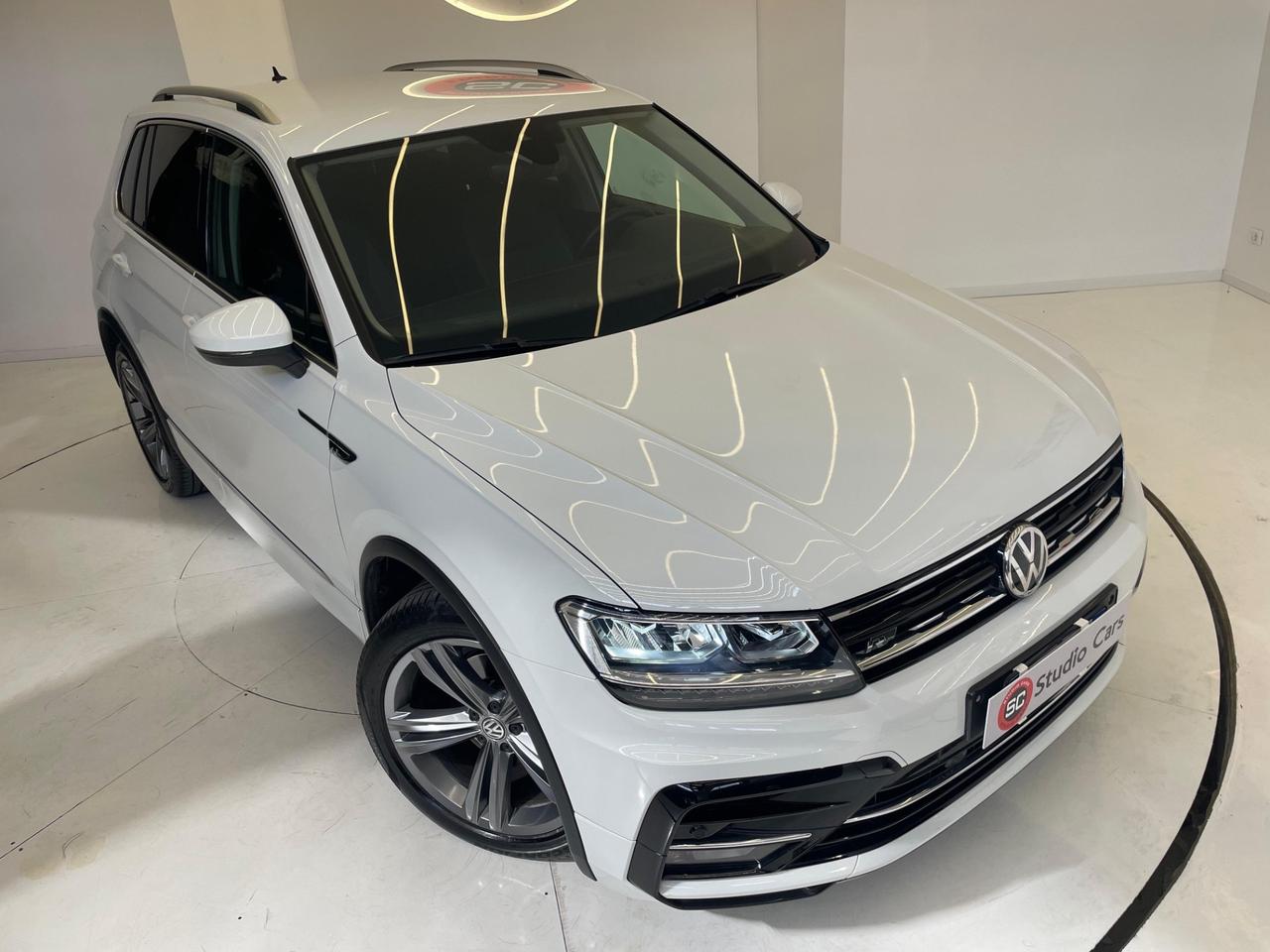 Volkswagen Tiguan 1.6 TDI R-LINE 115cv UNIPRO