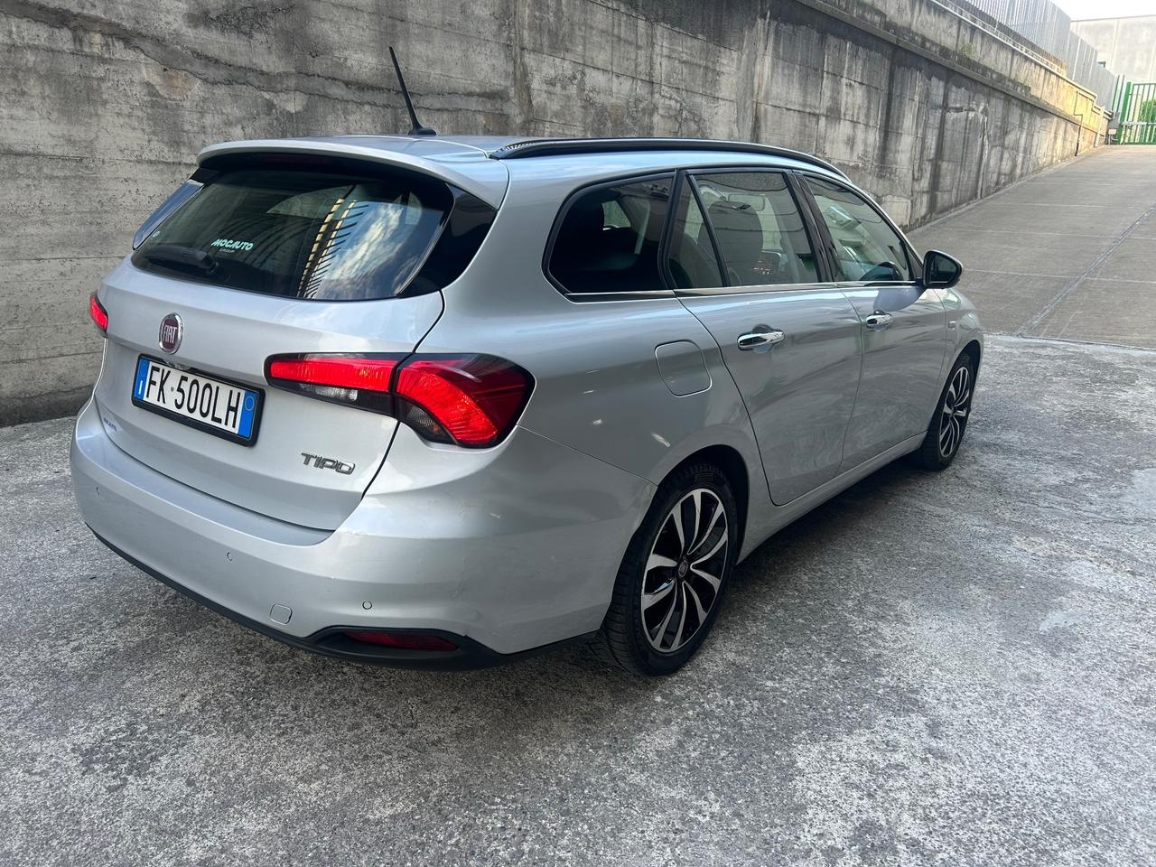 Fiat Tipo 1.6 Mjt S&S SW Lounge