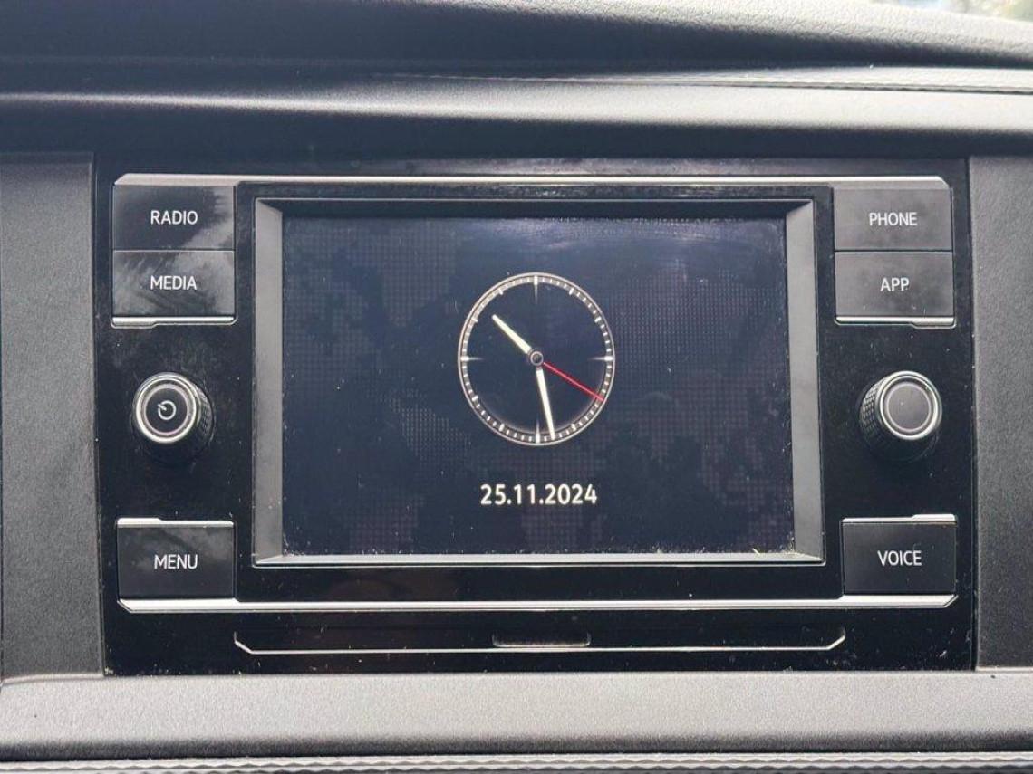 VOLKSWAGEN Caravelle T6 1 2 0 tdi 150cv trendline p c