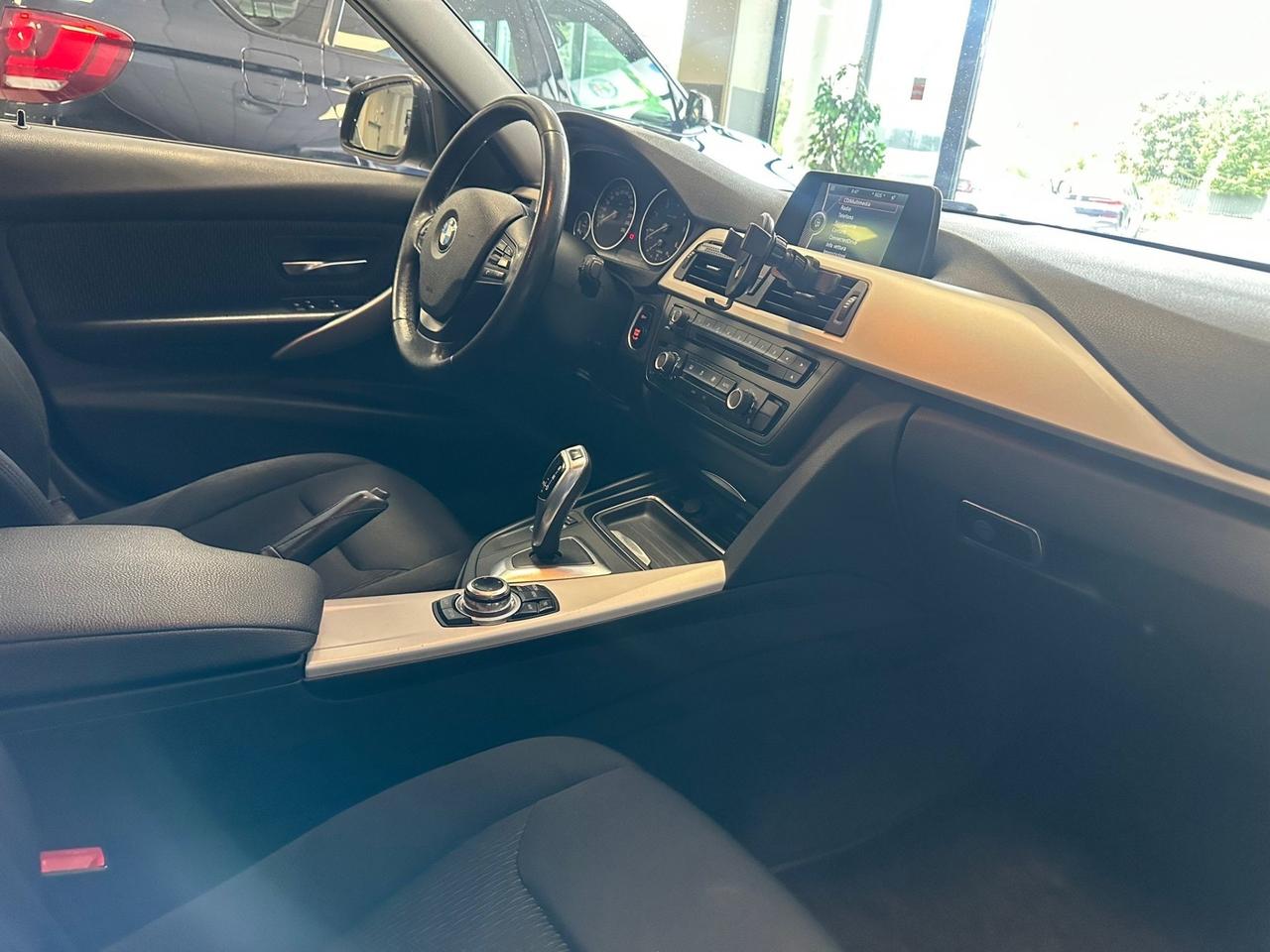 Bmw 320 320d Touring Sport