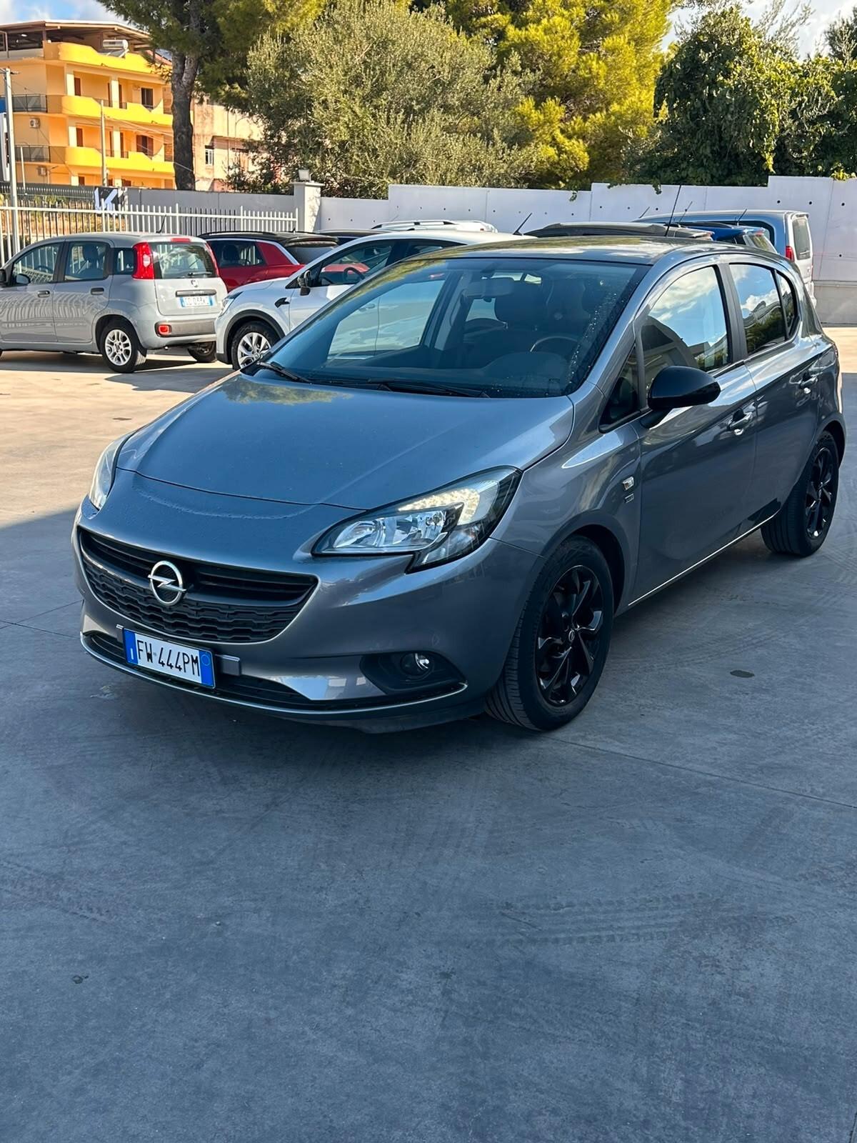 Opel Corsa 1.2 5 porte