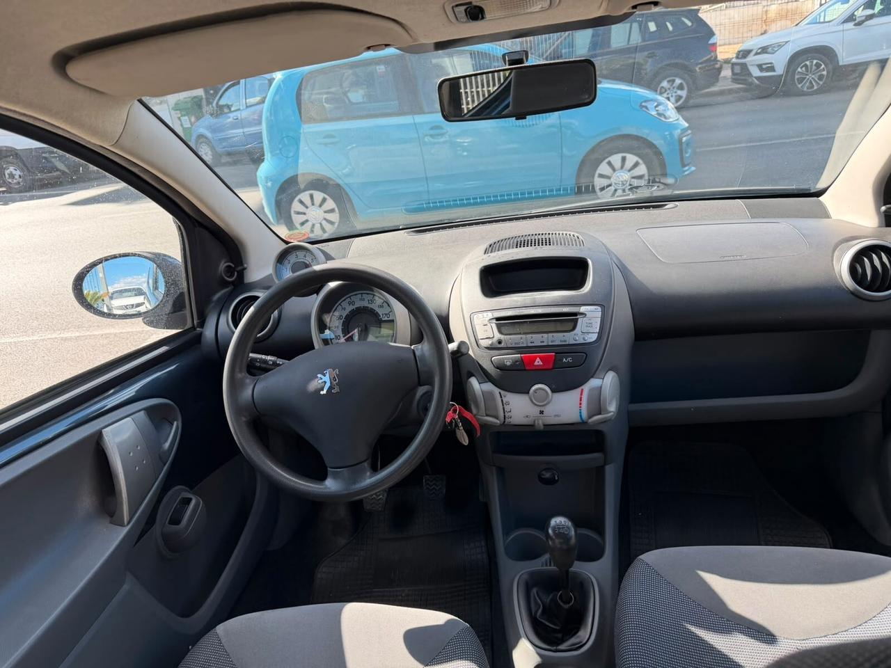 Peugeot 107 1.4 HDi 5p. Plaisir