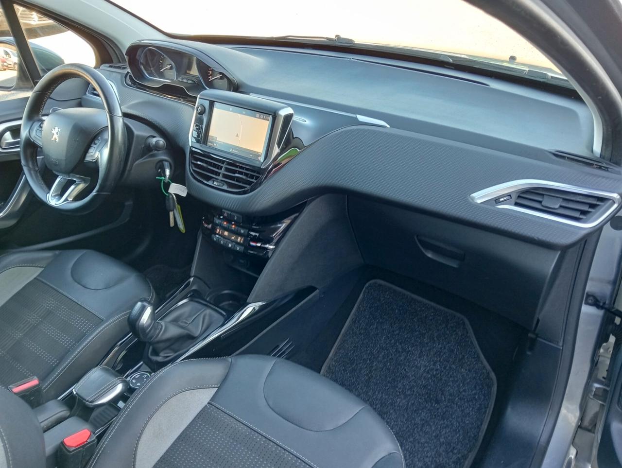 Peugeot 2008 1.6BlueHDi 100cv Allure OK NEOPATENTATI