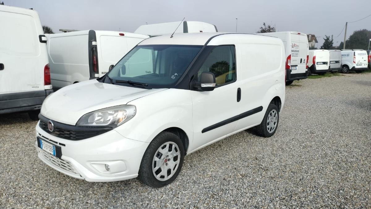 FIAT Doblo cargo 1.4 tjt n.po. 120cv SX E6 F.L. cargo 1.4 tjt n.power 120cv E6 F.L.