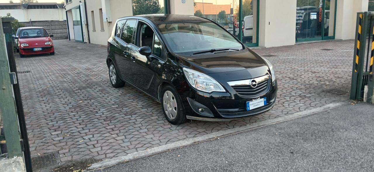 Opel Meriva b 1.3 cdti neopatentati