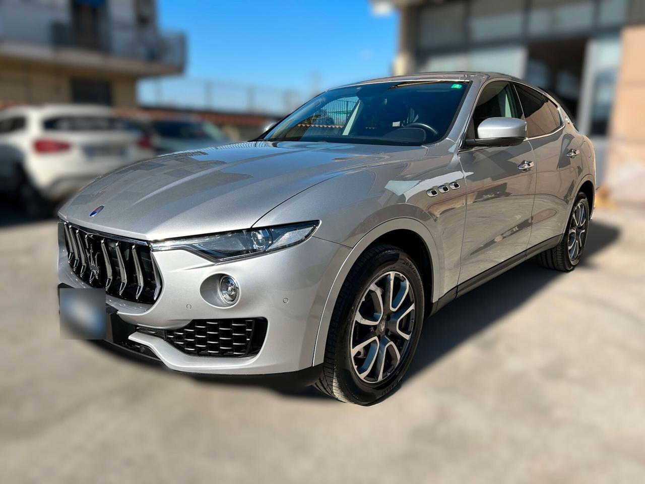 Maserati Levante V6 Diesel 275 CV AWD Granlusso