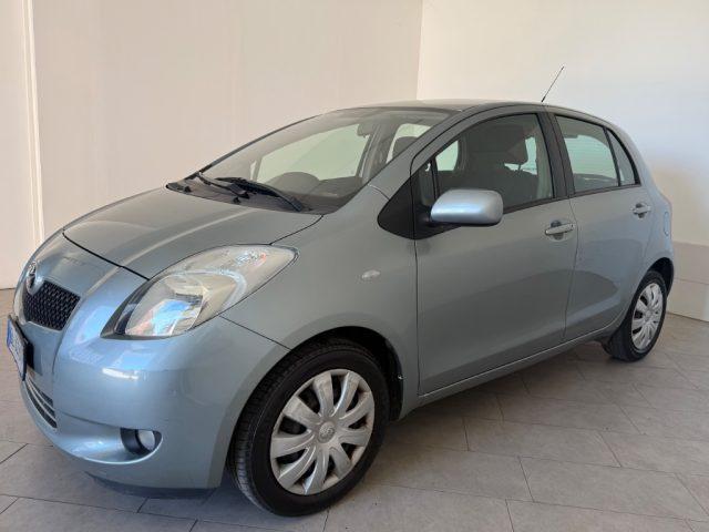 TOYOTA Yaris 1.3 5 porte M-MT SOL