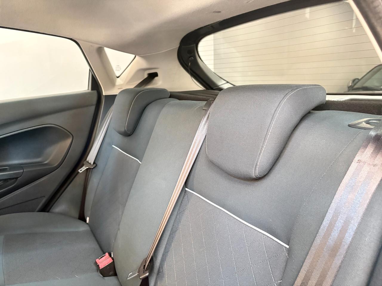 Ford Fiesta 1.4 TDCI 70cv Ikon Business