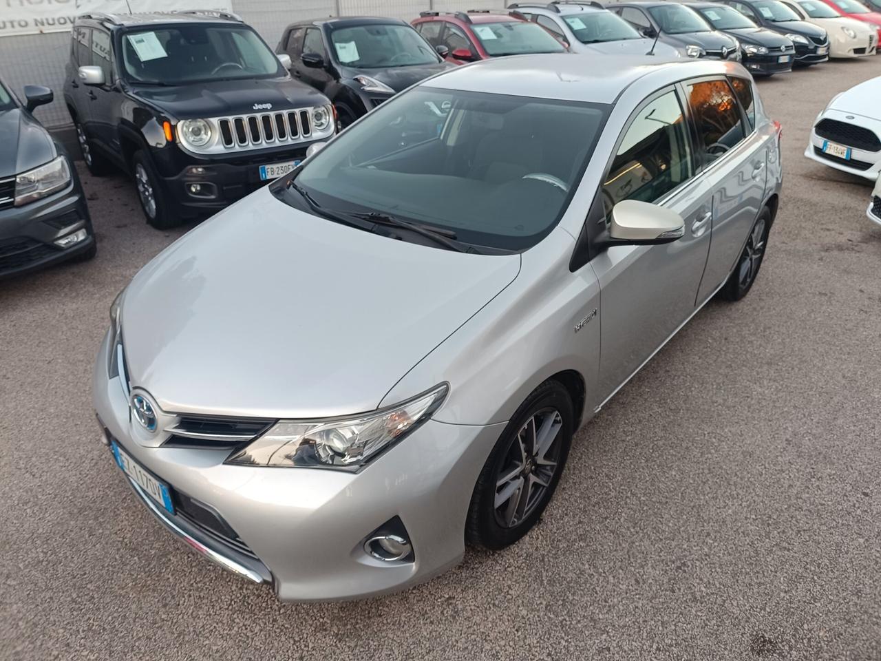 Toyota Auris 1.8 Hybrid Active Plus