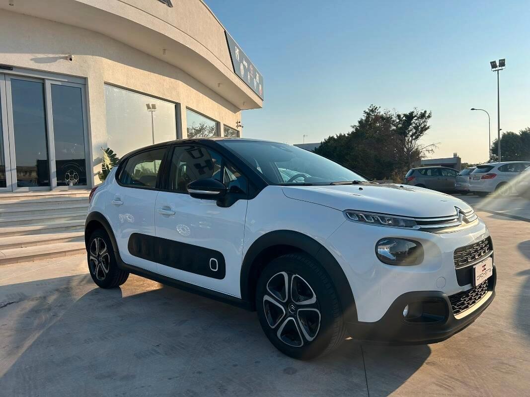 Citroen C3 1.2 puretech Shine Gpl 82cv