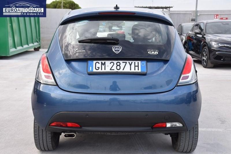 Lancia Ypsilon 1.0 FireFly 70cv Hybrid Gold