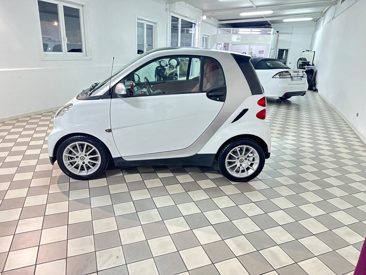 Smart ForTwo 1000 52 kW coupé passion