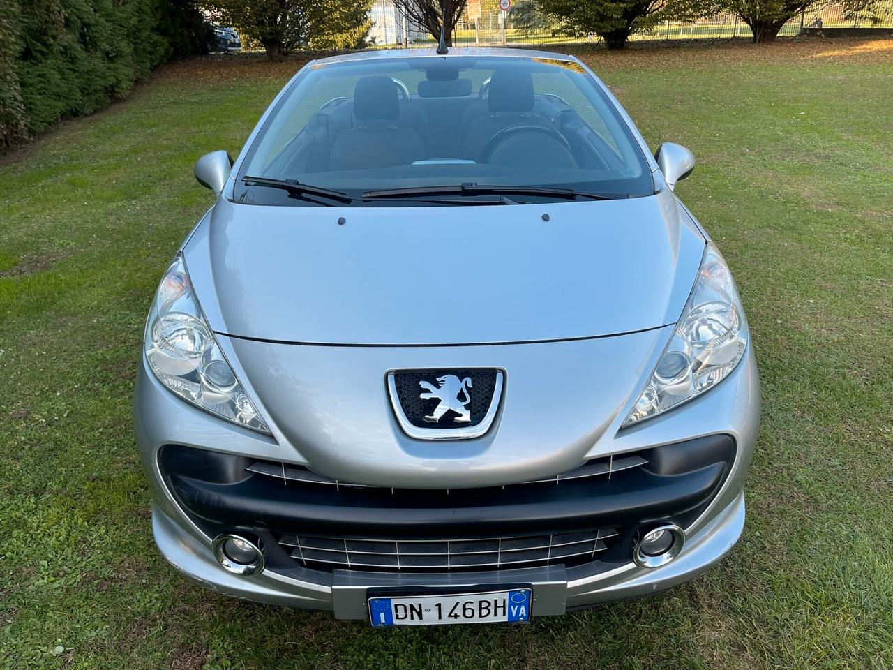 Peugeot 207 1.6 THP 150CV CC Féline