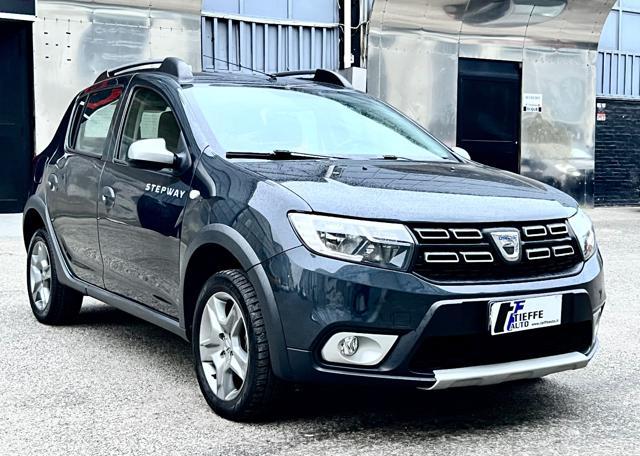 DACIA Sandero Stepway 1.5 dCi 8V 90CV Start&Stop AUTOCARRON 1