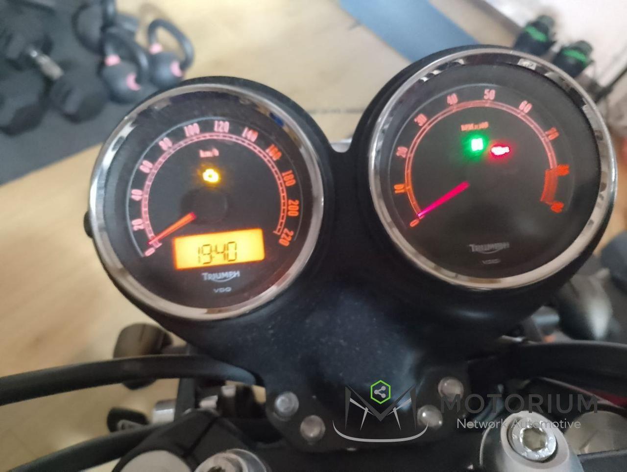 Triumph Bonneville SE SE