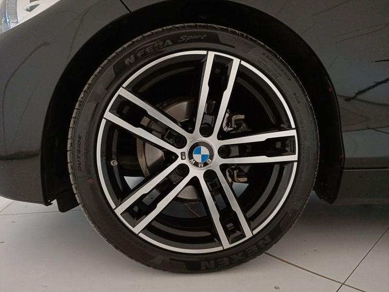 BMW Serie 1 F/20-21 2015 118d Msport 5p auto