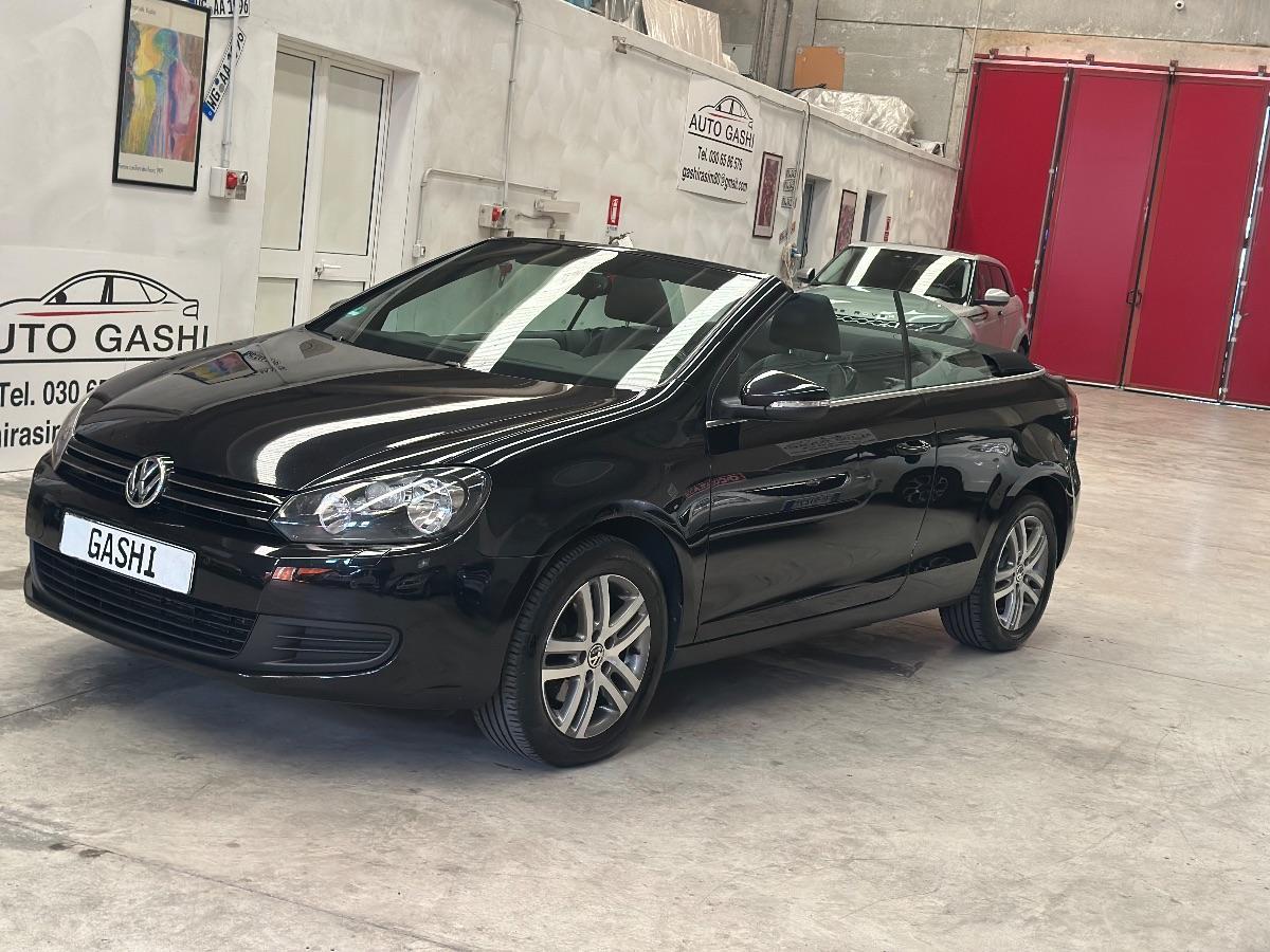 VOLKSWAGEN - Golf Cabrio