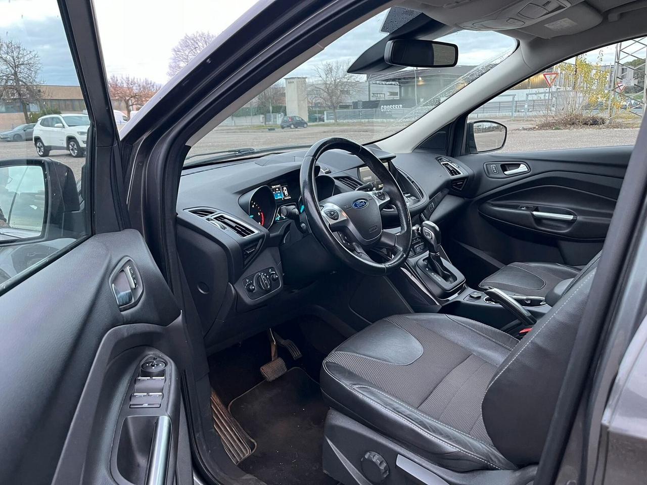 Ford Kuga 2.0 TDCI 150 CV S&S 4WD Titanium