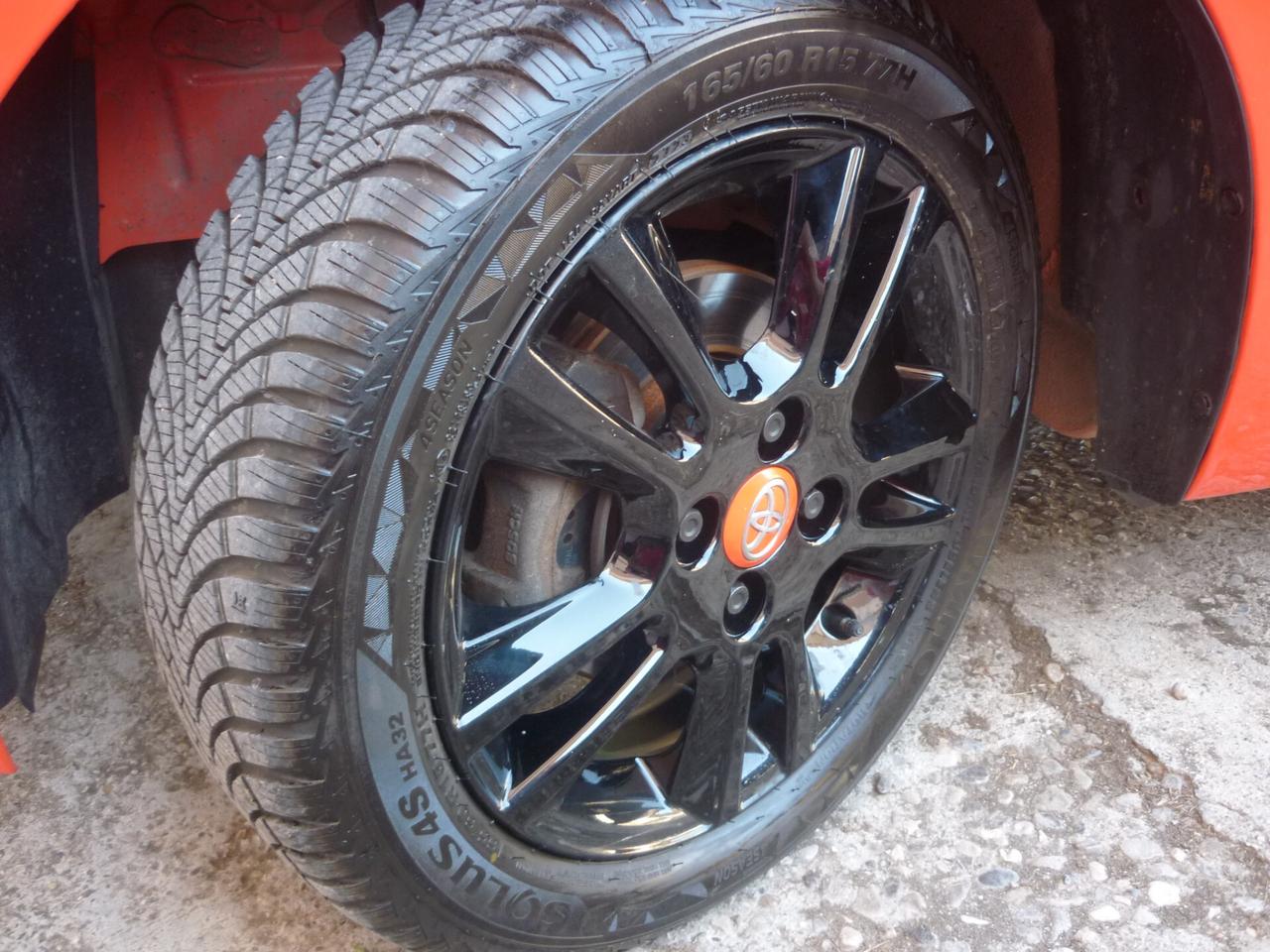TOYOTA AYGO 1.0 VVT-i 69cv 5 Porte - x Clusiv