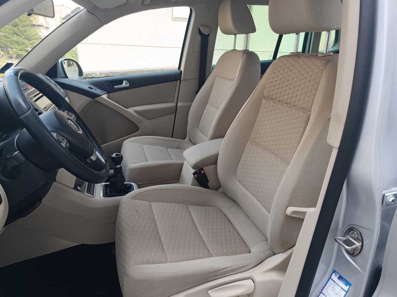 Volkswagen Tiguan 2.0 TDI DPF 4MOTION Sport & Style