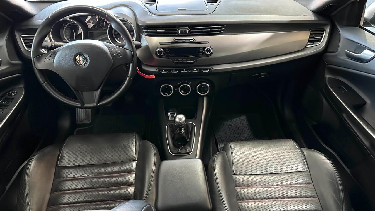 Alfa Romeo Giulietta 2.0 JTDm-2 140 CV Veloce
